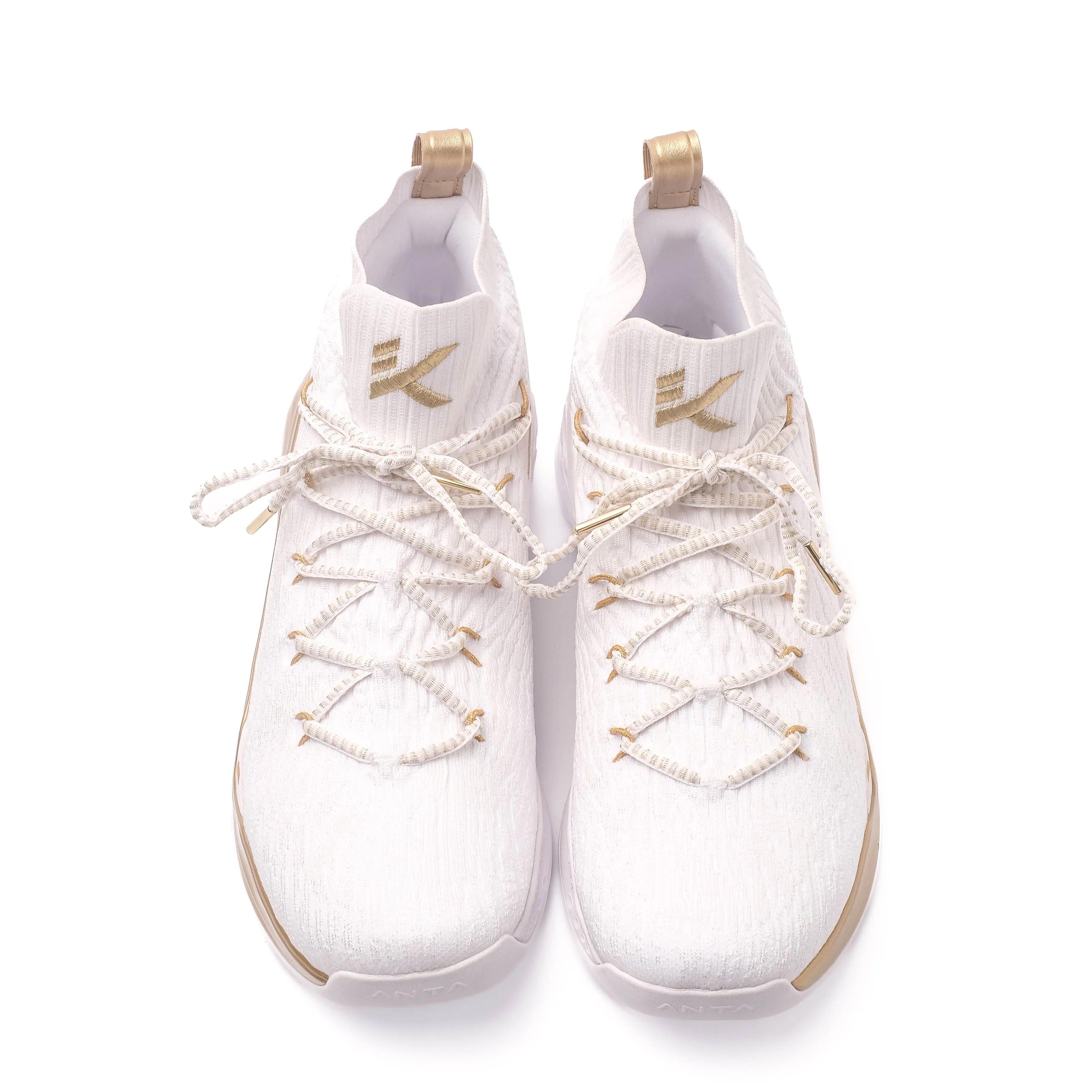 ANTA Men Klay Thompson KT 4 Legacy Basketball Shoes