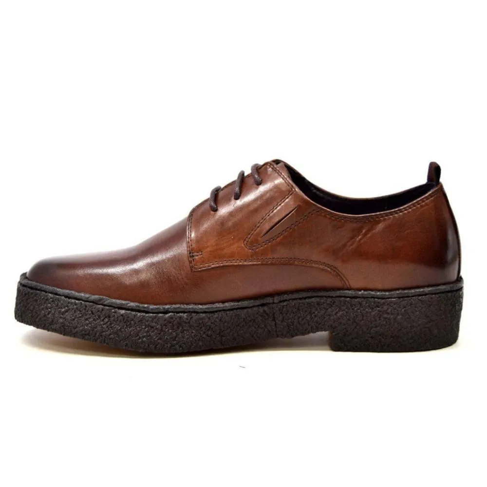 British Walkers Playboy Originals Men's Leather Low Top Oxfords