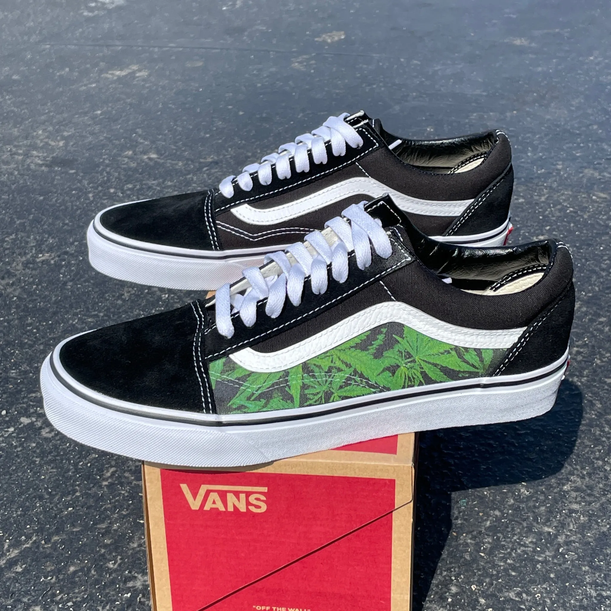 Custom Marijuana Theme Vans Old Skool Shoes