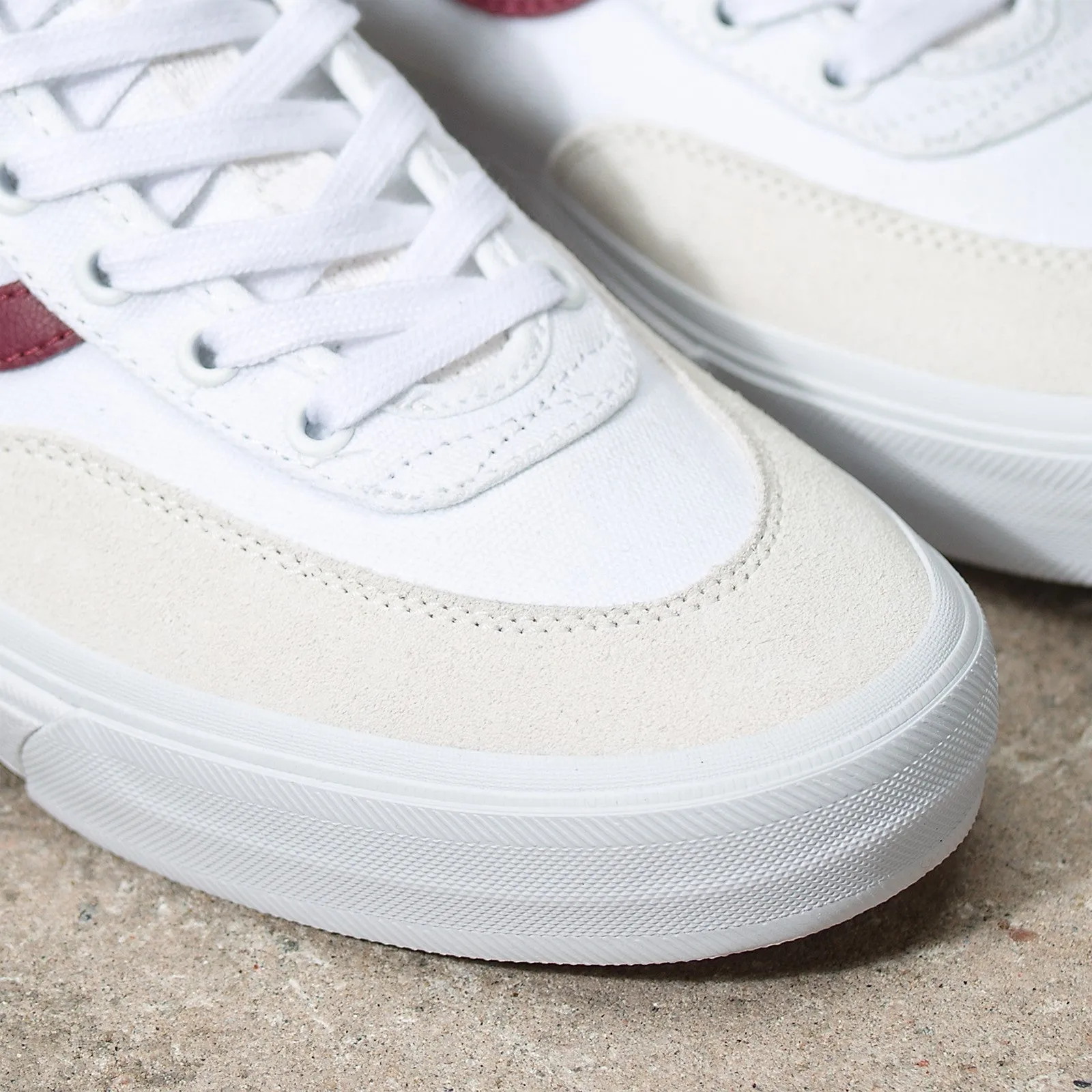 Vans Gilbert Crockett High Skateboard Shoe - White/Red