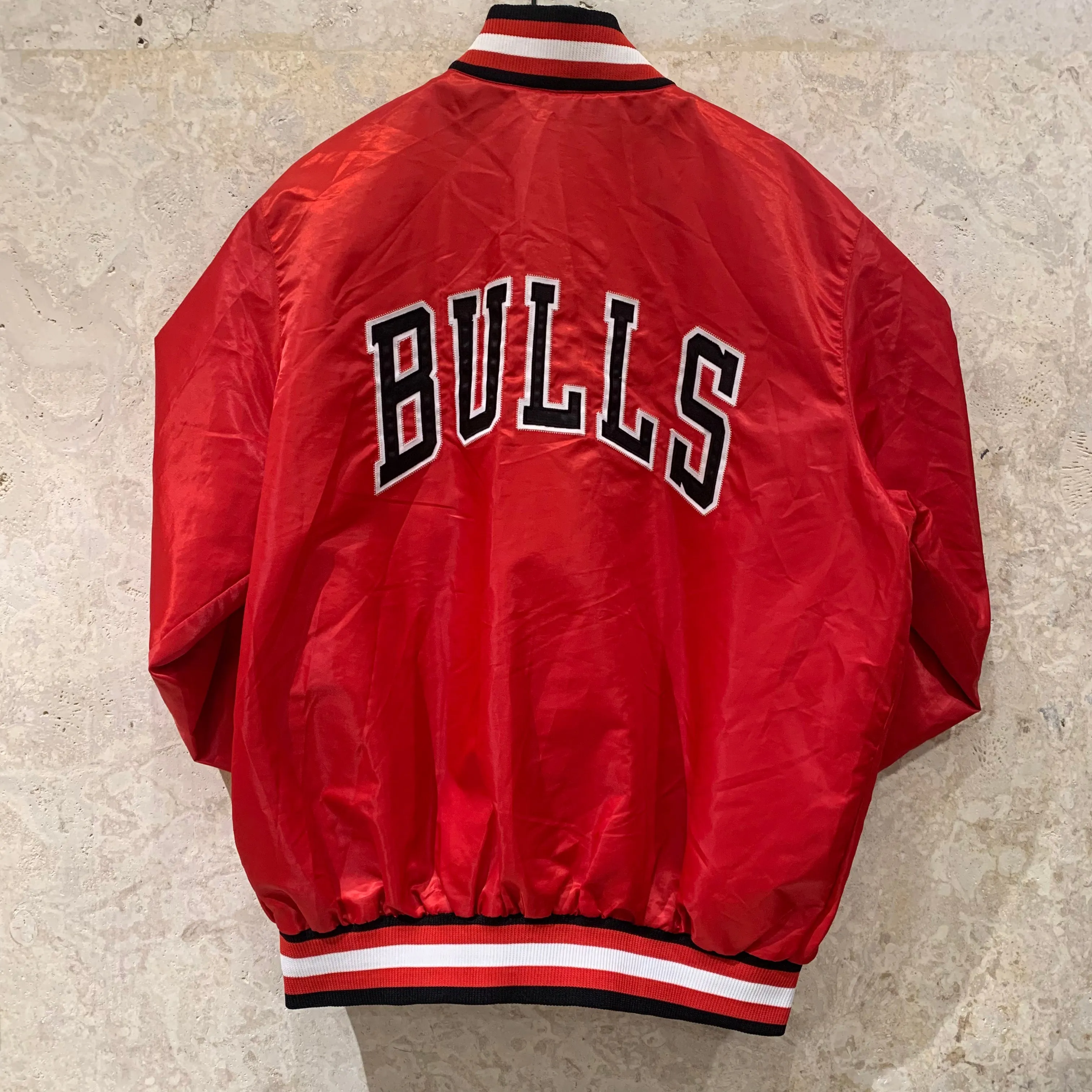 WF 2000's Chicago Bulls Satin Jacket Size XL